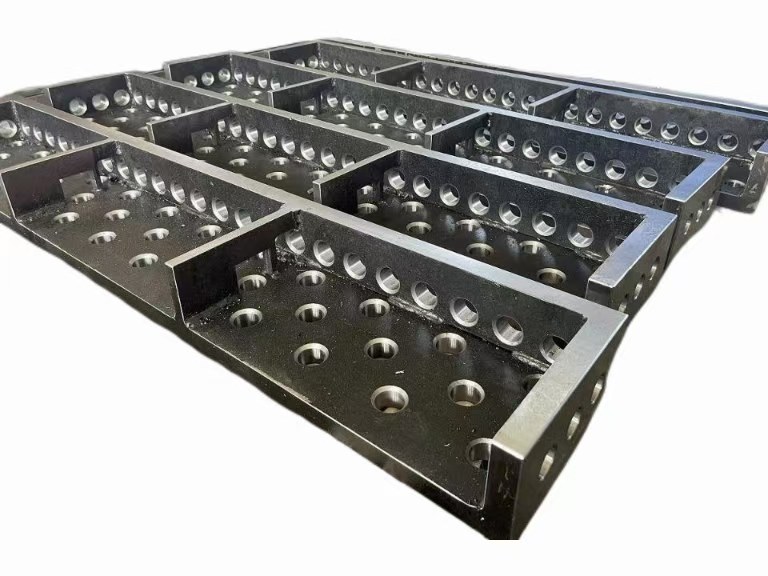 本当に最適な溶接テーブルトップの鋼材と鋳鉄は何ですか